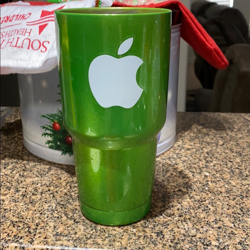 Yeti tumbler
